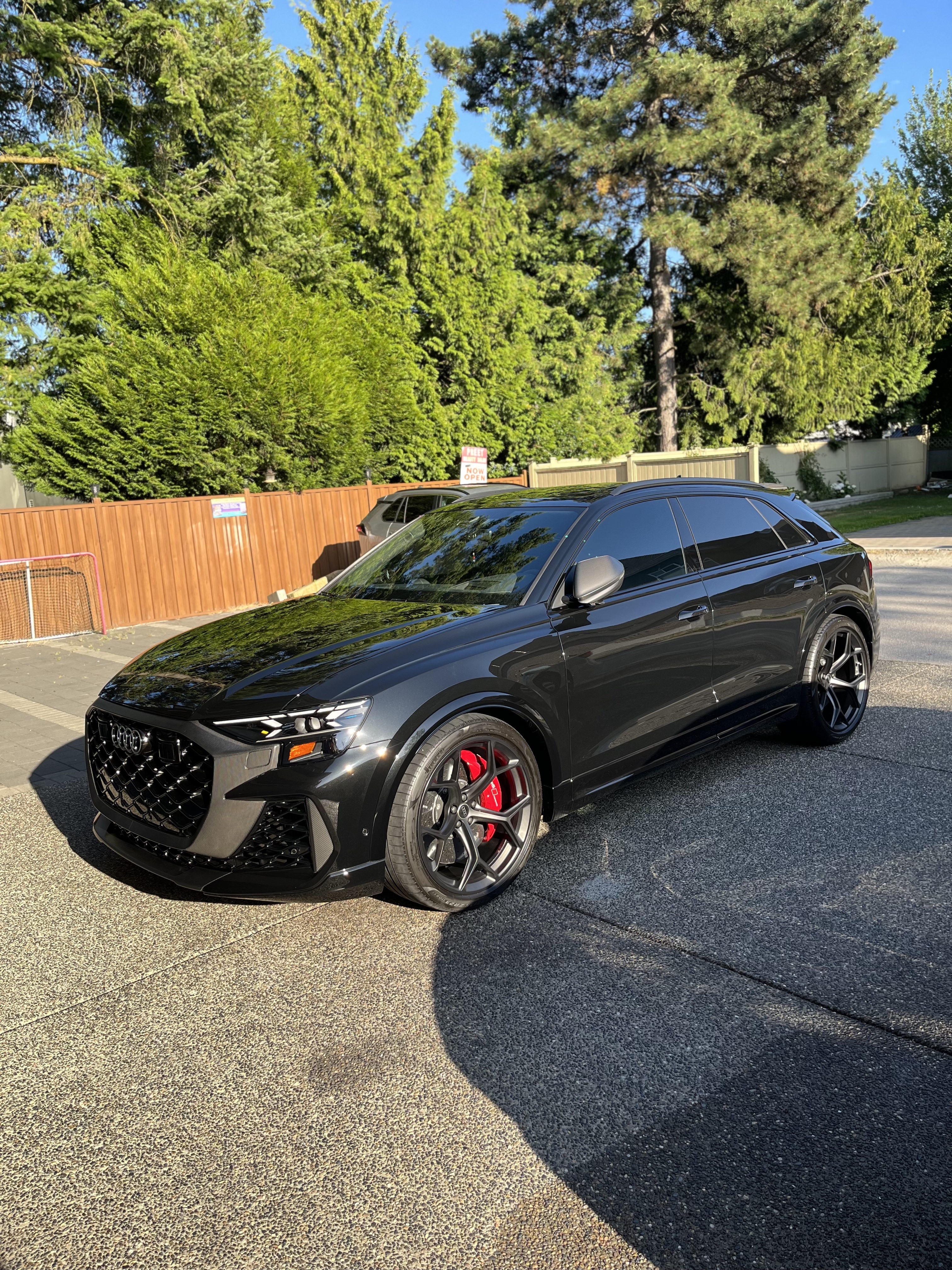 RSQ8 Exterior Wash